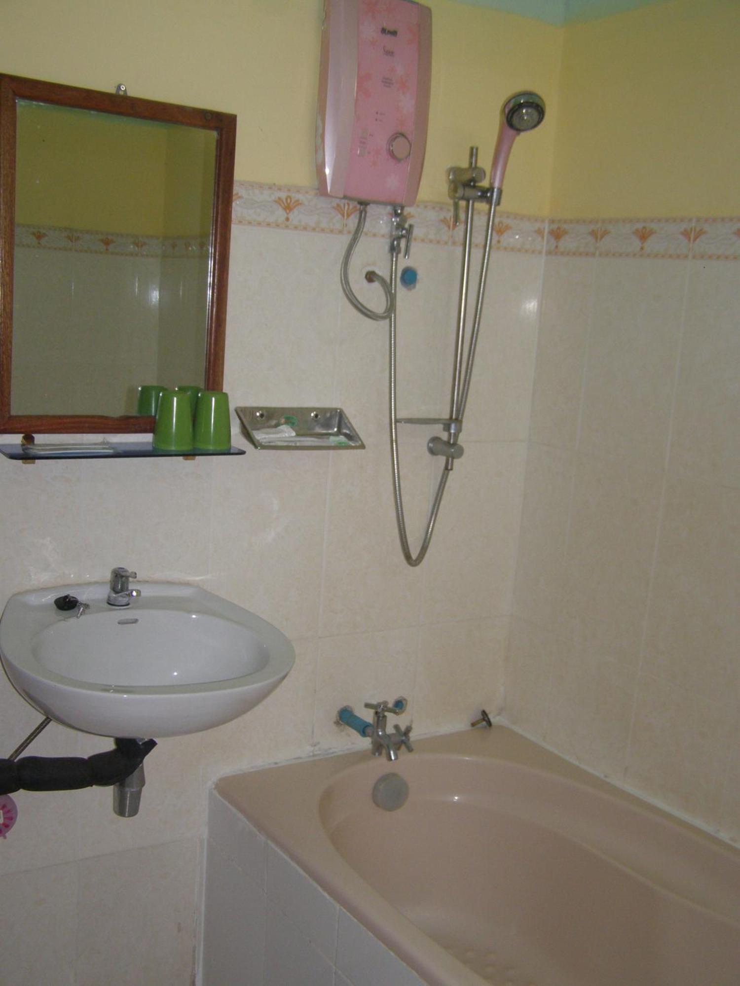 Guest house Bun Kao 2*