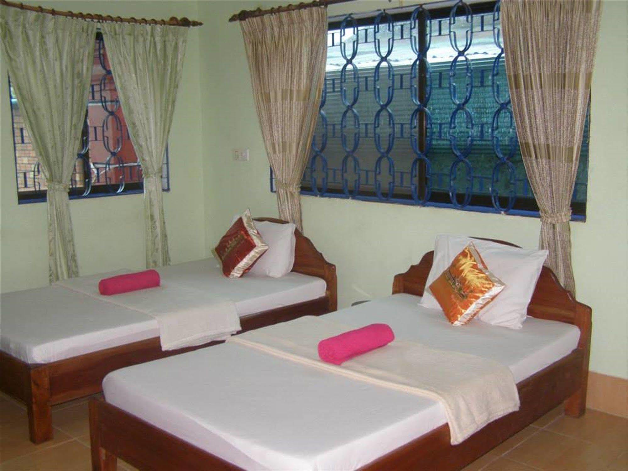 Bun Kao Guest house 2*